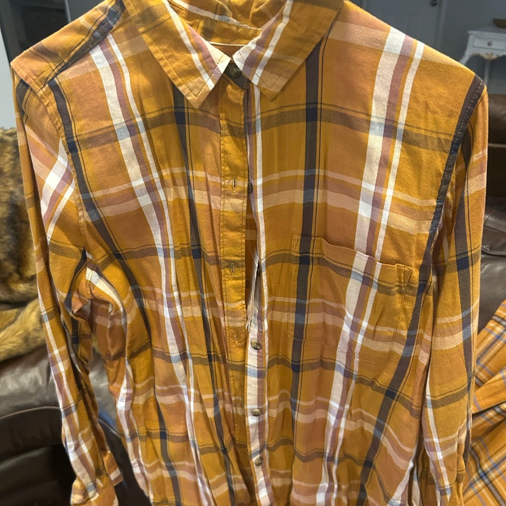 Women’s Plaid Button-Down Shirt - Mustard and White